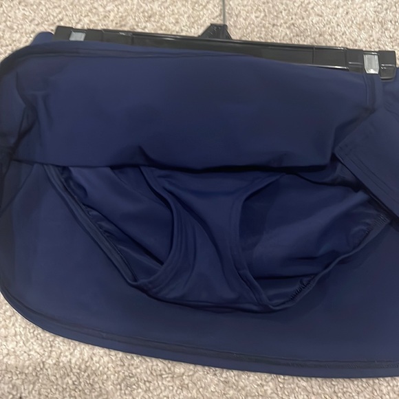 Lands End Swim Skirt Size 6 - Picture 3 of 4
